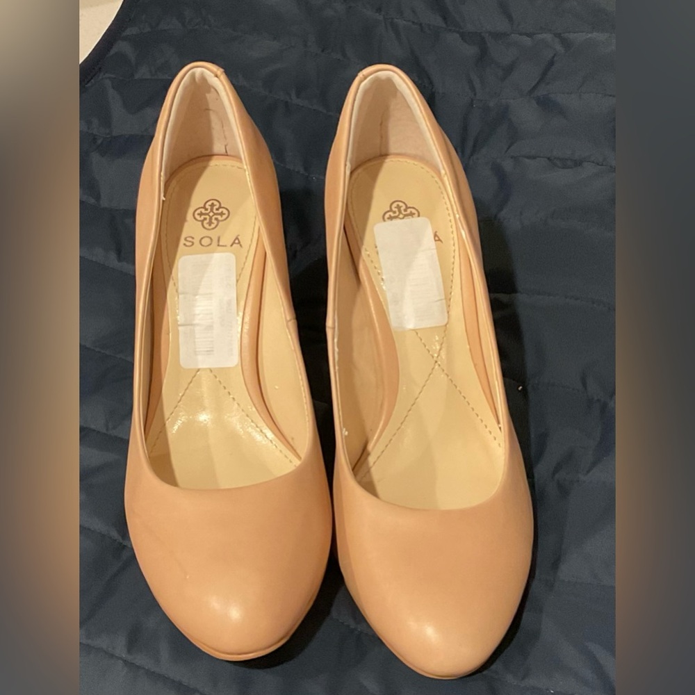 Isola Women's Platform Shoes in Peach